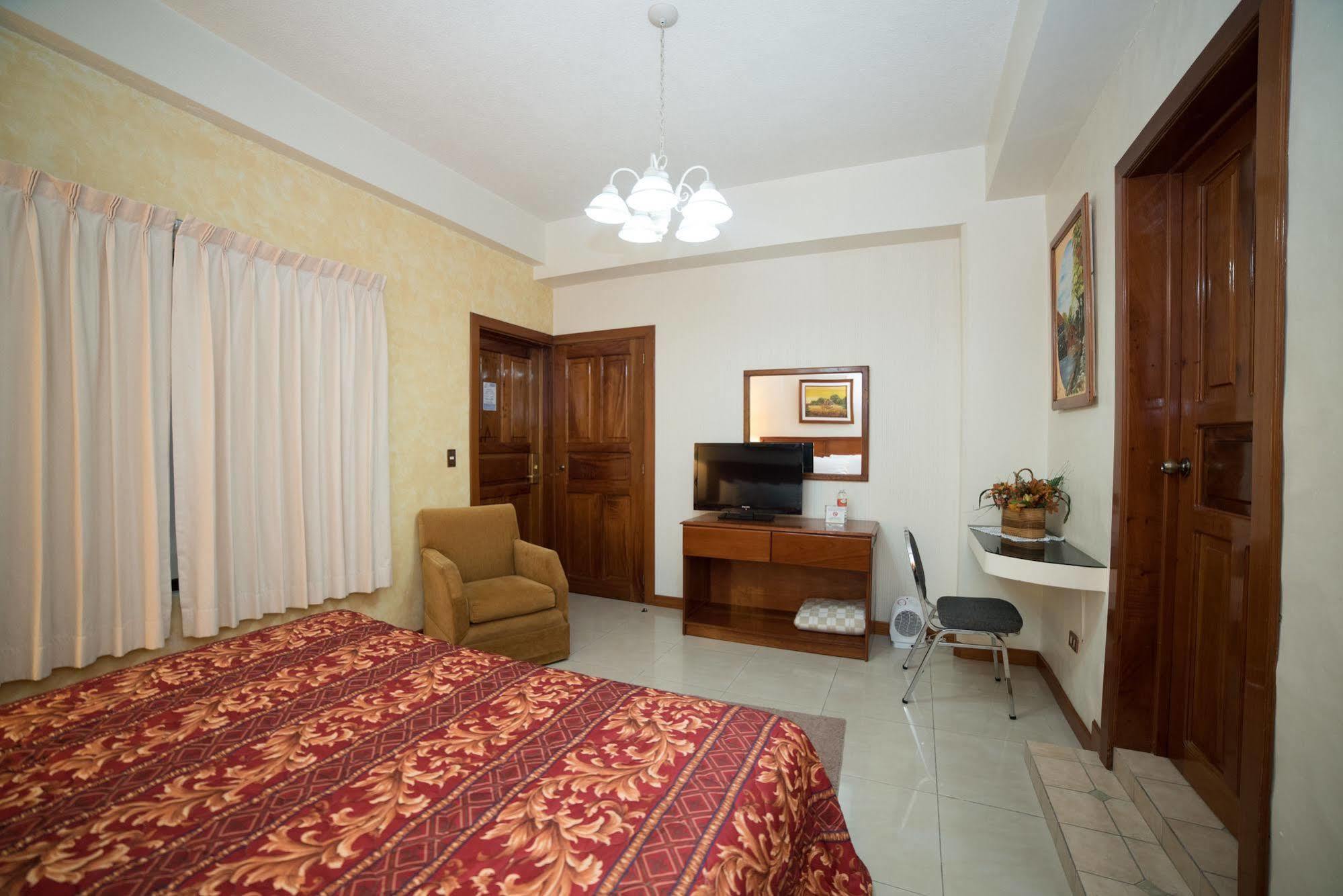 Hotel Anna Inn Olintepeque 외부 사진