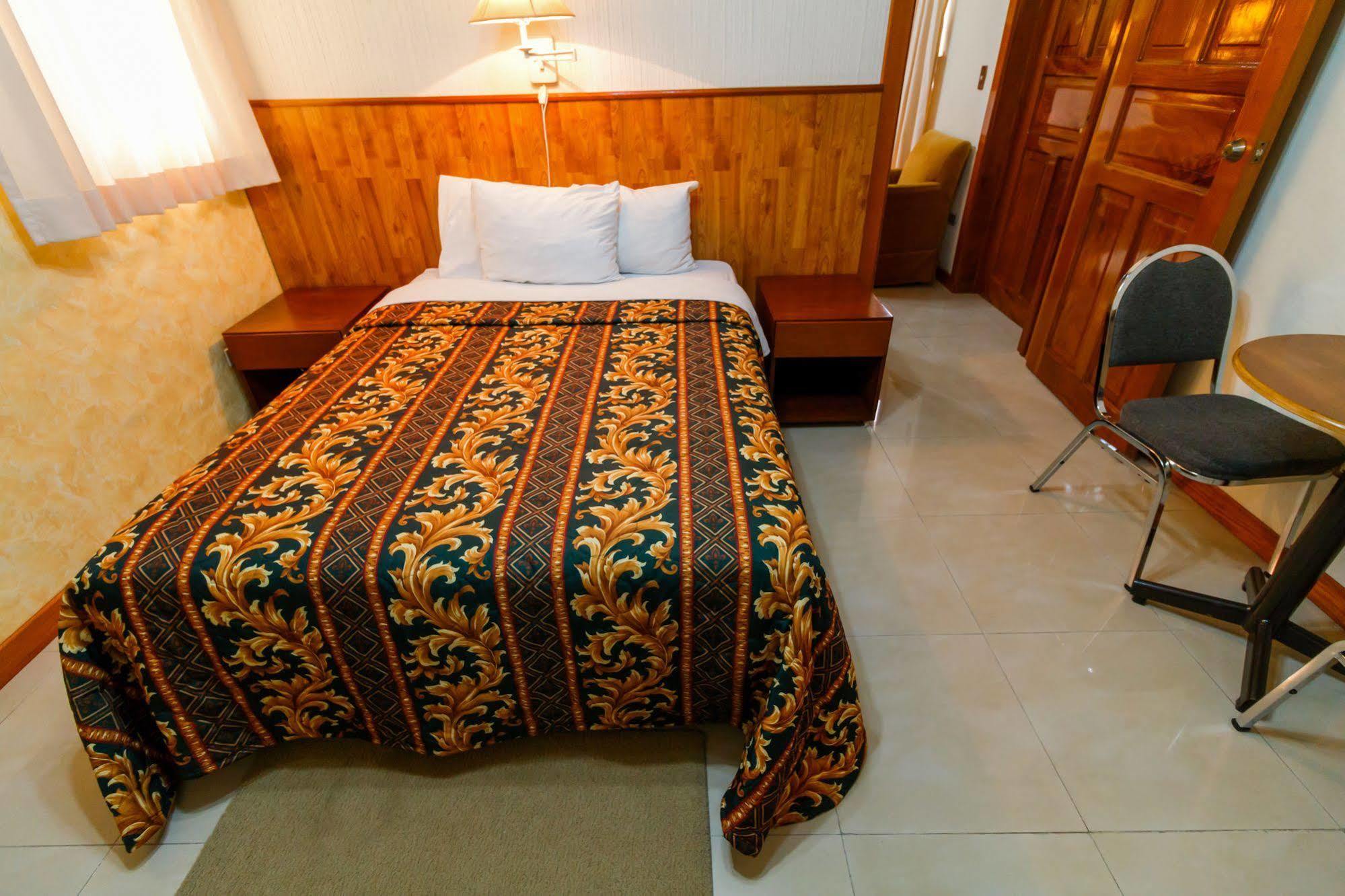 Hotel Anna Inn Olintepeque 외부 사진