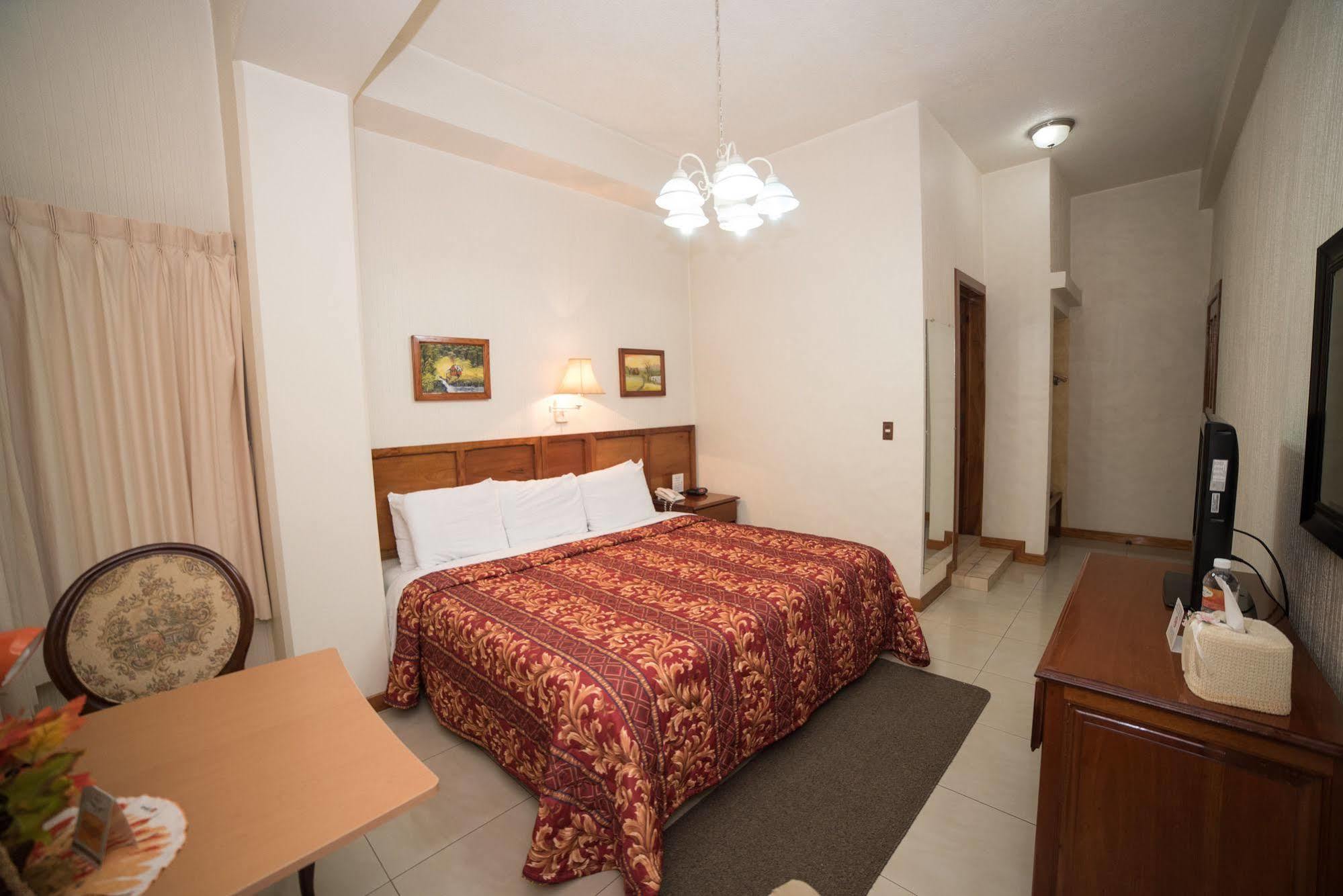 Hotel Anna Inn Olintepeque 외부 사진
